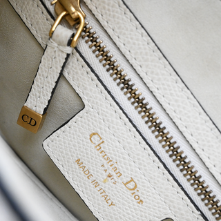 DIOR | White Leather Saddle Bag