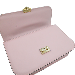 Glam Lock Rockstud Chain Shoulder Bag