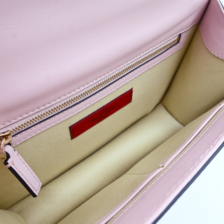 Glam Lock Rockstud Chain Shoulder Bag