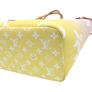 LOUIS VUITTON | Monogram By The Pool Neverfull MM Flower Charm Tote Bag