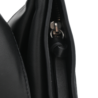 Mi_Miser Black Lamb Leather Knot Handle Bag