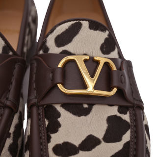 VLogo Animal Print Calf Hair Loafers