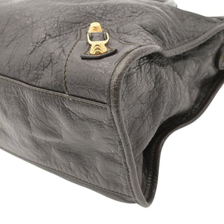 Giant City Brown Leather Shoulder Bag