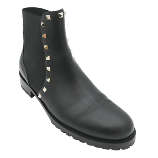 Rockstud Leather Chelsea Boots