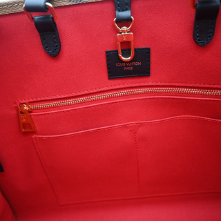 OnTheGo MM Monogram Reverse Giant Tote Bag