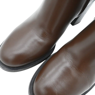 VLogo Signature Leather Zip Ankle Heeled Booties