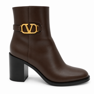 VLogo Signature Leather Zip Ankle Heeled Booties