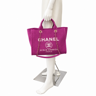 CHANEL | Deauville Large Logo Knit Tote Bag