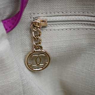 CHANEL | Deauville Large Logo Knit Tote Bag