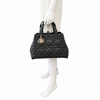 DIOR | Medium Toujours Cannage Quilted Leather Bag