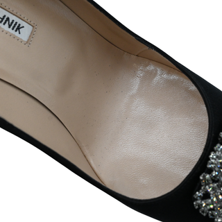 MANOLO BLAHNIK | Hangisi Crystal Buckle Satin Pumps