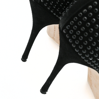 MANOLO BLAHNIK | Black Studded Suede Pointed-Toe Pumps
