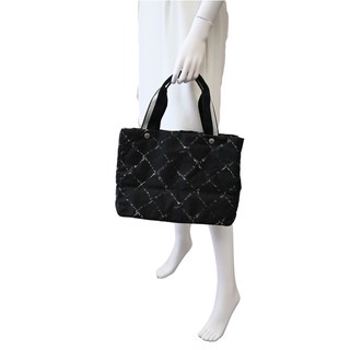 Travel Line Quilted Nylon Tote Bag