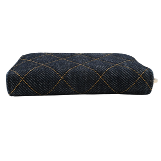 CHANEL | Dark Blue Denim Classic Zipped Coin Purse Spring 2026