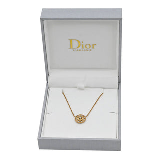 Rose des Vents Necklace