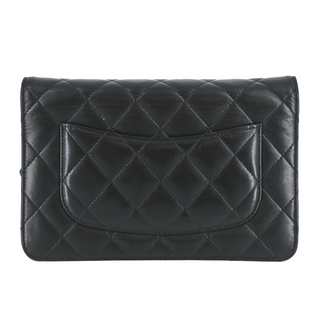 CHANEL | Classic Quilted Wallet on Chain
